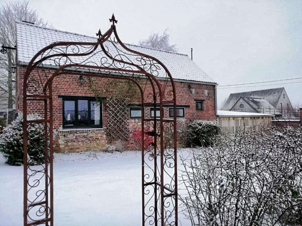 Gite Rural Les Petites Tetes Leuze-en-Hainaut Buitenkant foto