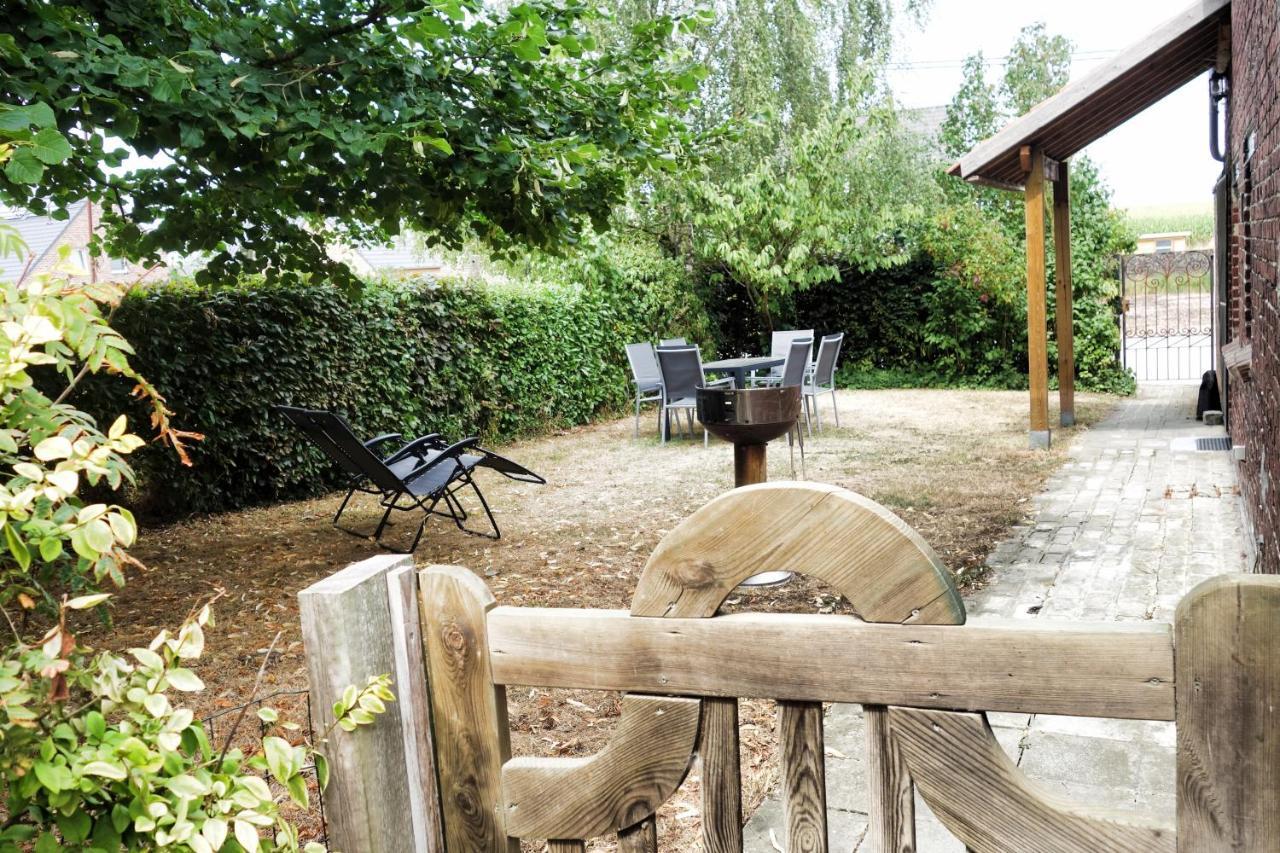 Gite Rural Les Petites Tetes Leuze-en-Hainaut Buitenkant foto